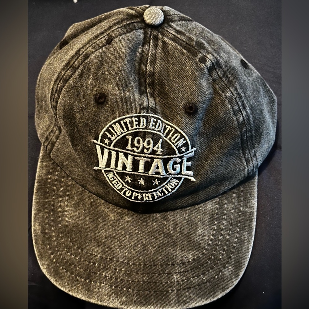 New Limited Edition 1994 Vintage aged to perfection cap